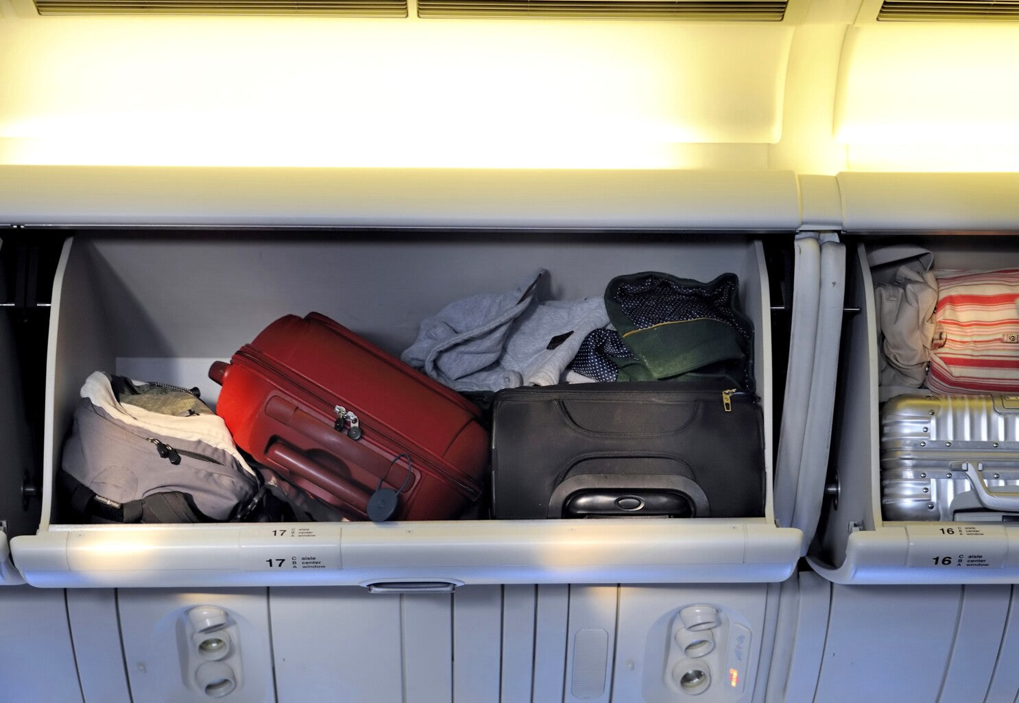 Cabin Luggage Sizes Ryanair vs EasyJet MettalCase