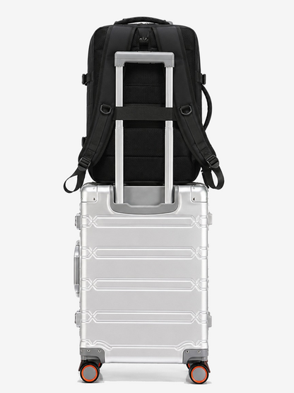 MettalCase Cabin Backpack